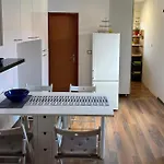 Leda Apartment
